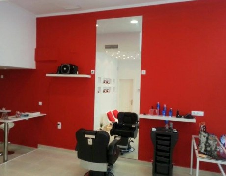 ÁLEX PELUQUERO BARBER-SHOP