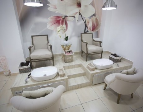 CENTRO DE BELLEZA PANTERA NEGRA