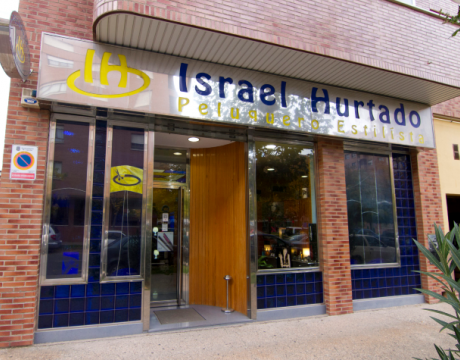 CENTRO DE PELUQUERÍA Y ESTÉTICA ISRAEL HURTADO